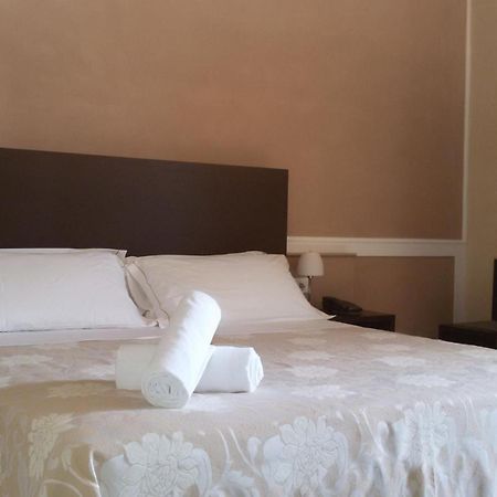 Relais Del Borgo Hotel & Spa 4 Stelle Staffolo Δωμάτιο φωτογραφία